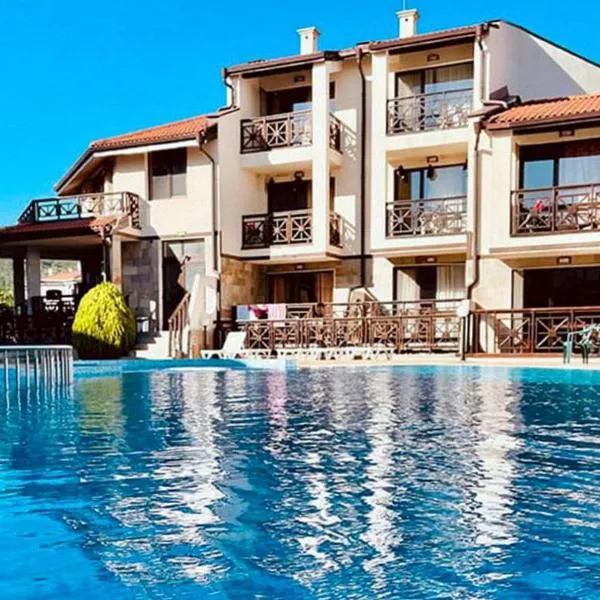 Dream Villa in Imperial Heights Villas, hôtel à Sunny Beach