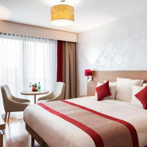 Residhome Paris-Evry, hôtel Évry-Courcouronnes