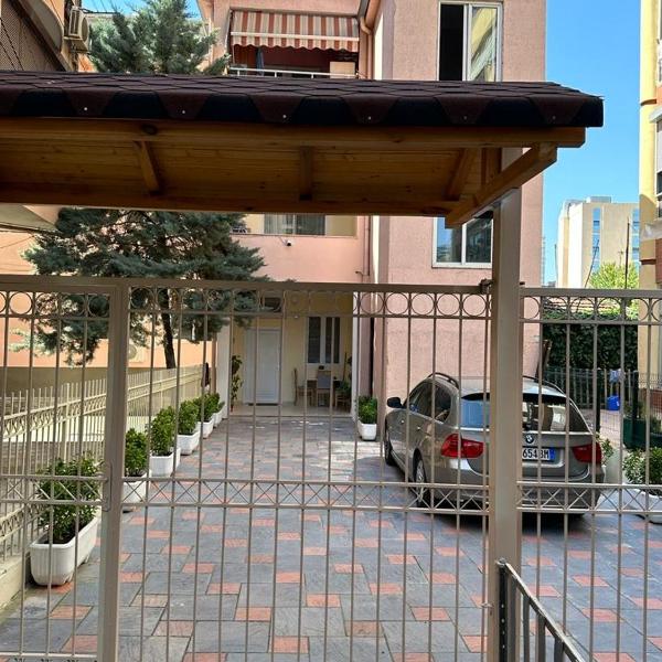 Villa Apartments S&F City Centre, Tirana