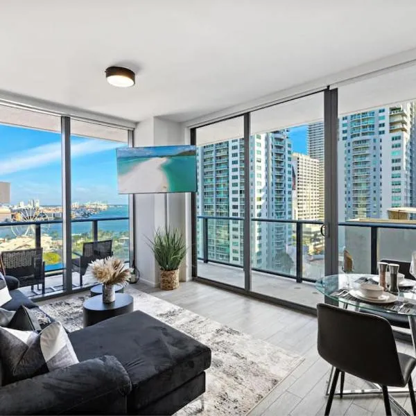 Corner condo w/ Unrivaled views – hotel w Miami