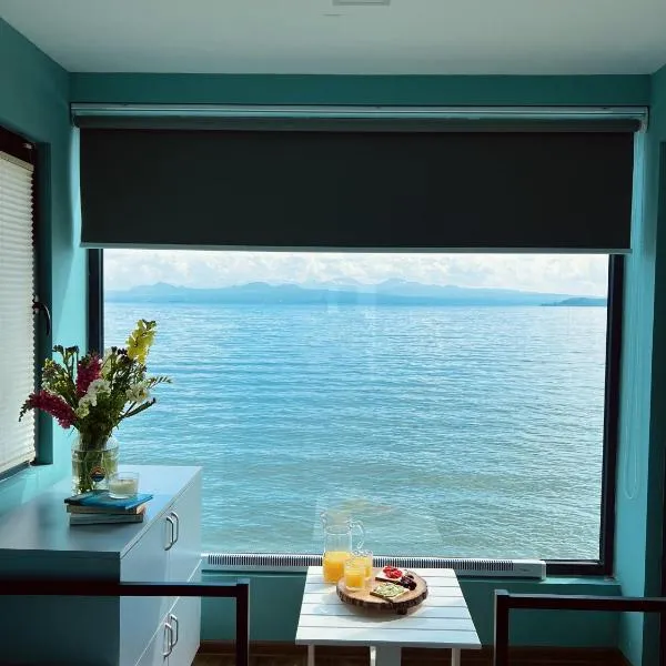 Altitude 1900 Dive Resort - Sevan lake، فندق في Chambarak