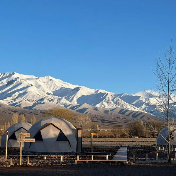 Cinco Cumbres、ウスパジャタのホテル