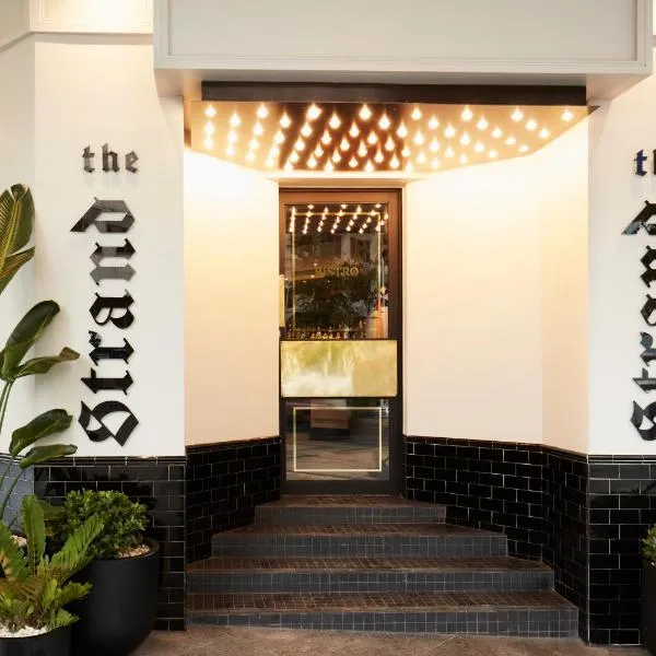 The Strand Hotel、シドニーのホテル