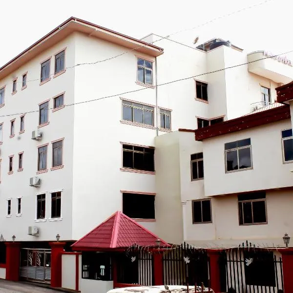 Mawuli Hotel, hotel in Obuasi