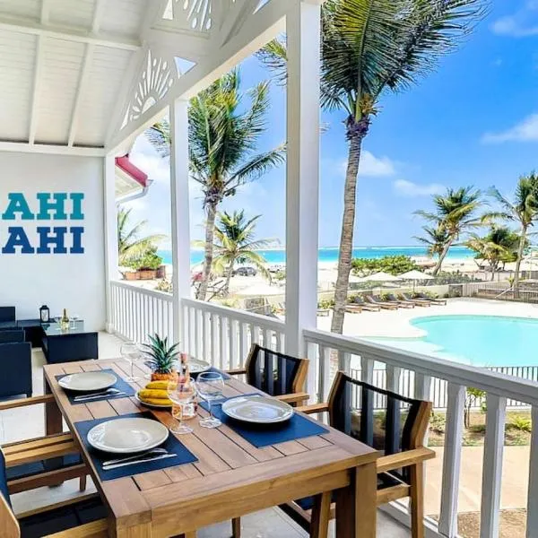 Mahi Mahi direct access to Orient Bay beach, hôtel à La Baie-Orientale