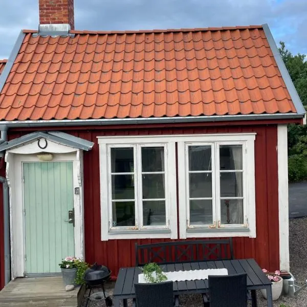 Gårdshus - best location in the center of Gränna, hotel in Gränna