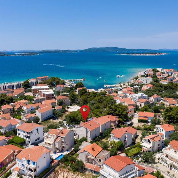 Apartments by the sea Zaboric, Sibenik - 469