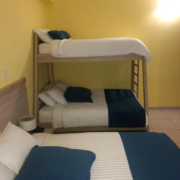Hostel paradise St, hotel in Santa Marta