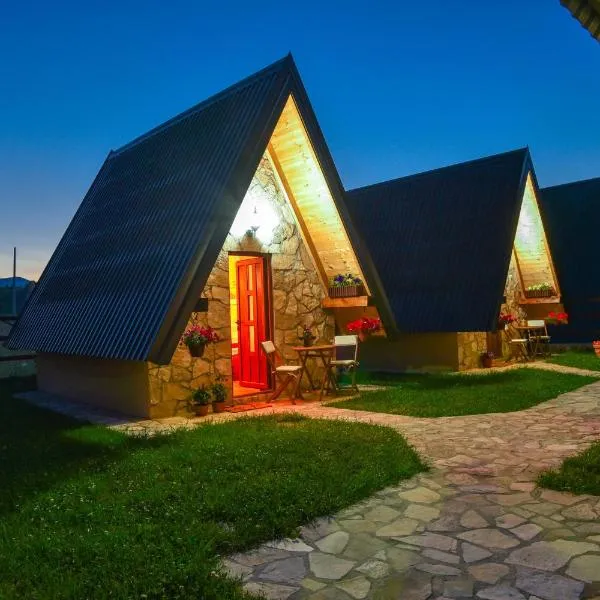 Cottages Big bear, khách sạn ở Žabljak