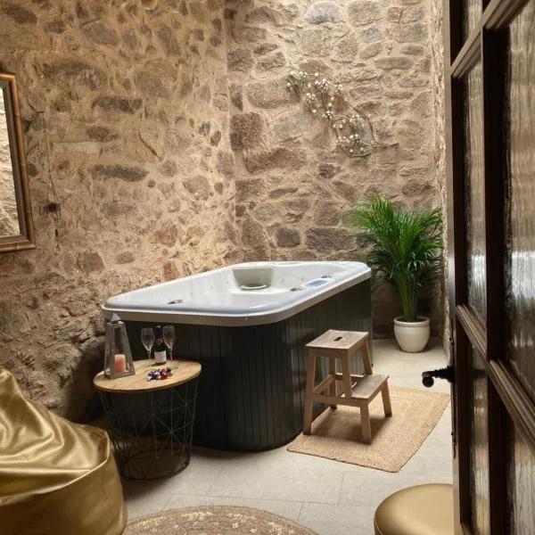 Ambar SPA. Azagalla Rural, Hotel in Casas del Abad