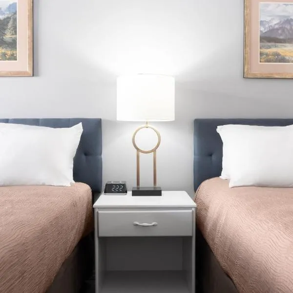 Copper Mountain Inn and Suites, hotel in Princeton