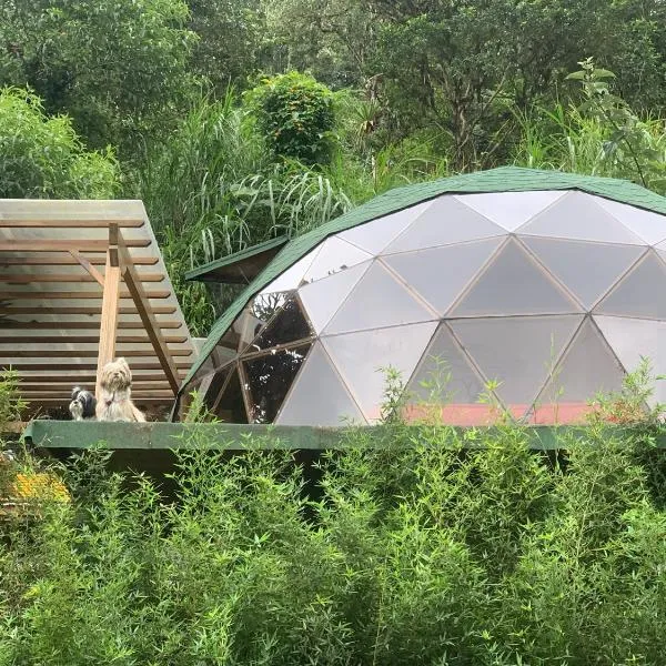 Magic Elf Glamping, hotel v destinaci Mindo