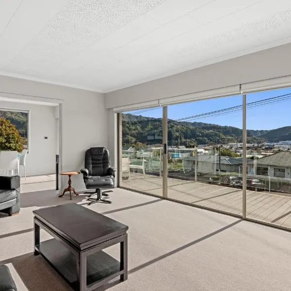 Seaside Sounds - Picton Upstairs Unit, hôtel à Picton