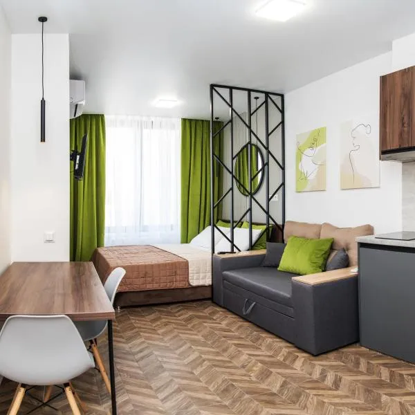 Апартаменти MYFREEDOM поруч із метро Нивки, hotel in Kyiv