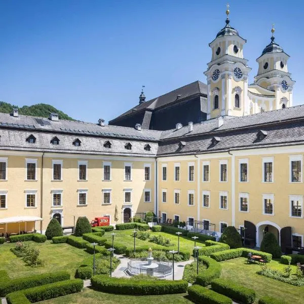 Schlosshotel Mondsee, hotel v Mondseeju