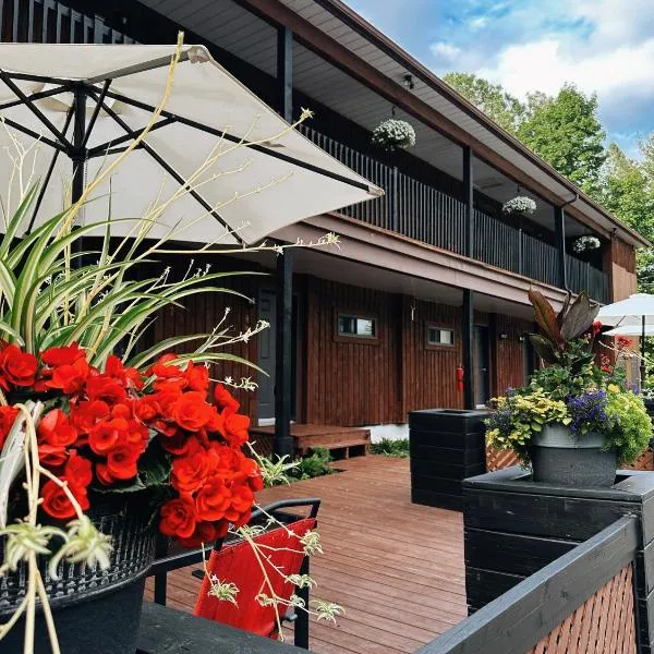 Hôtel du Lac Lenore, hotel in Sainte-Adèle