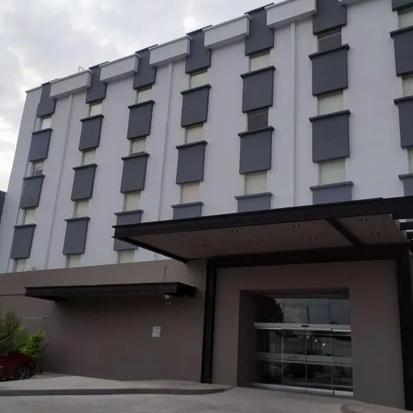 Best Western Santorin, hotel in Ciudad Victoria