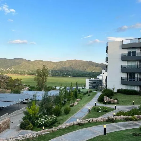 Departamento Veneto Village - B, hôtel à Villa Parque Siquiman