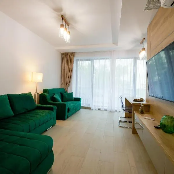 Green Luxury Apartment Lake On, hotel in Mamaia