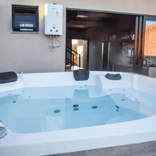 Vila Astra - jacuzzi privativa, natureza e conforto, hotel v destinaci Alto Paraíso de Goiás