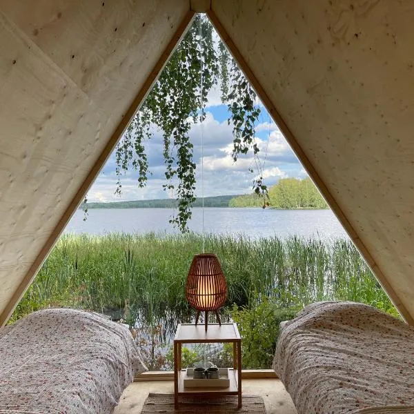 Triangeli -glampingmökki, hotel di Hämeenlinna