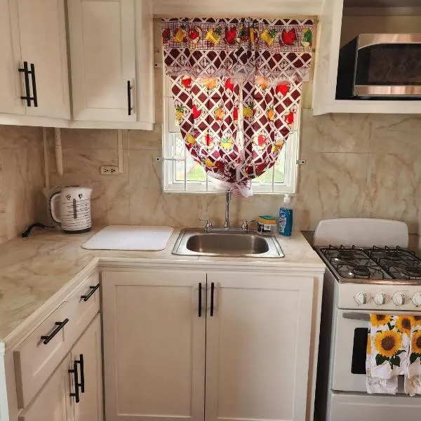 Valdu Cozy Cottage, hotel a Christ Church