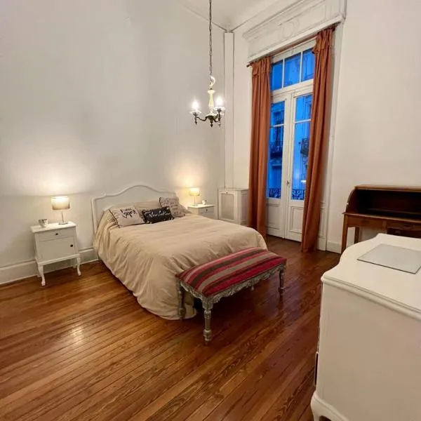 ब्यूनस आयर्स में, होटल Refugio Francés en Buenos Aires