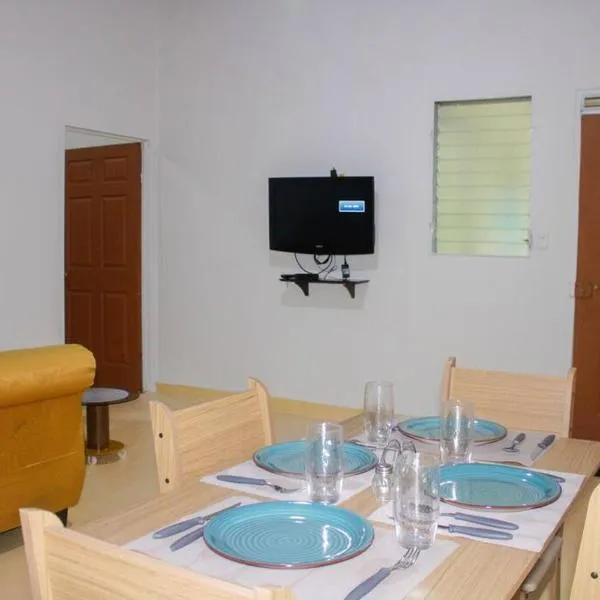 Quédate 4, paga 3 Céntrico, cómodo en Comayagua, hôtel à Comayagua