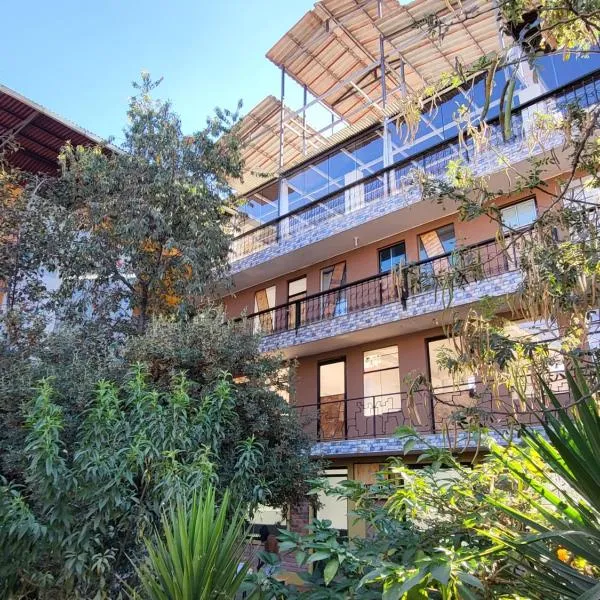 Vertigo Climbing Hostel, hotell sihtkohas Urubamba