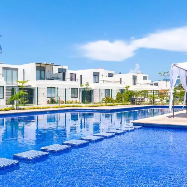 Casa con alberca, coto privado, gran ubicacíon, hotel in Puerto Vallarta