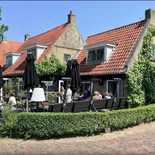 Logement Overzee, hotel i Nes