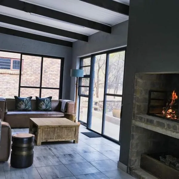Woodpecker Villa Guesthouse, hotel in Thabazimbi
