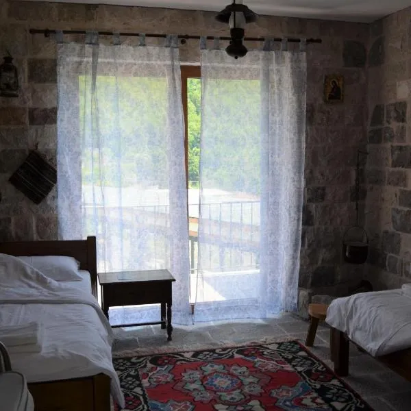 Markovic Winery and Estate apartments, Hotel in Cetinje