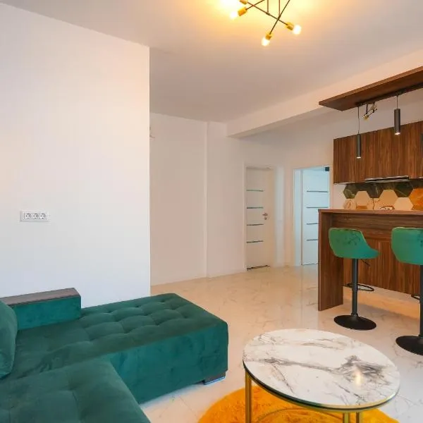 Green Luxury Apartament, hotel in Mamaia Nord