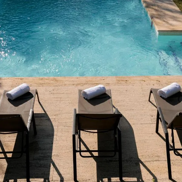 Hotel PAX Torrelodones, hotel in Torrelodones