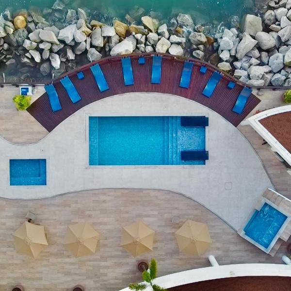 Iate Plaza Hotel