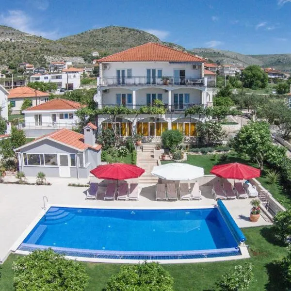 Apartments Sorić, Hotel in Trogir