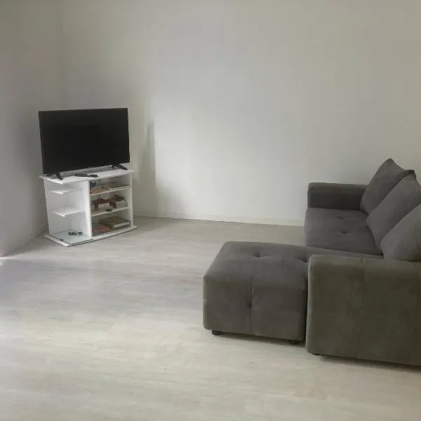 bungalow les cases près de la Mare à joncs, hotell sihtkohas Cilaos