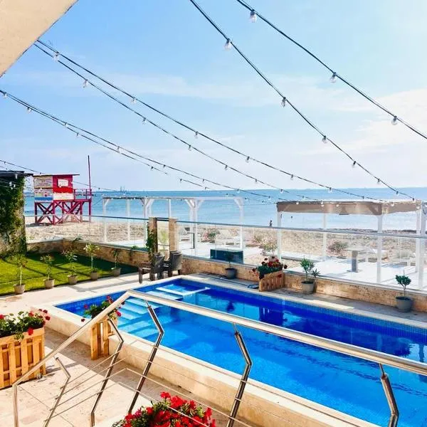 KIR House On The Beach, hotel en Eforie Nord