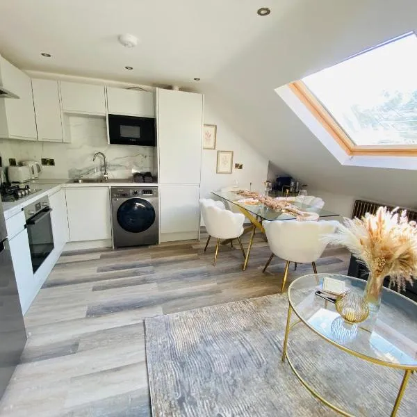 Apartment in Stepney Green, hotel in London