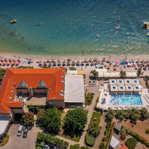 Hotel Dobrovit, hotel v destinaci Baška