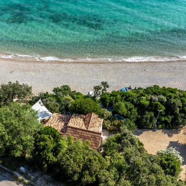 Kuća za odmor Divna MaTi, hotel v destinaci Općina Trpanj