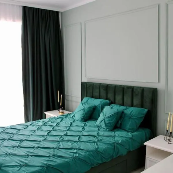 Luxe Central Apt: Free Parking, hotel v destinaci Oradea