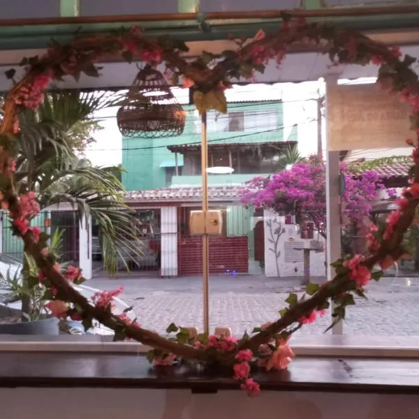 KITNET COM GARAGEM BARRA DO JUCU, hôtel à Vila Velha