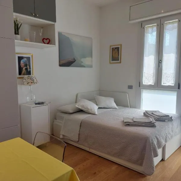 A UN PASSO DALL'OSPEDALE, hotel in Padova