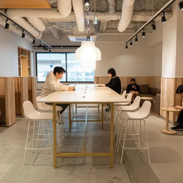 Hotel Plus Hostel SAPPORO, hotel in Sapporo