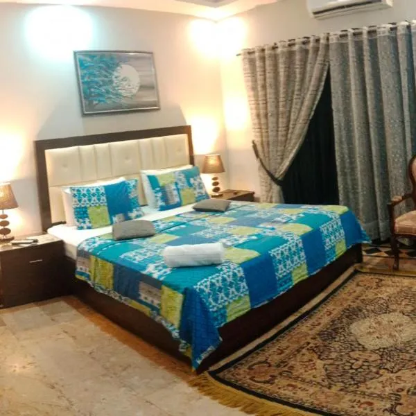 Seaview Lodge Guest House，位于卡拉奇的酒店