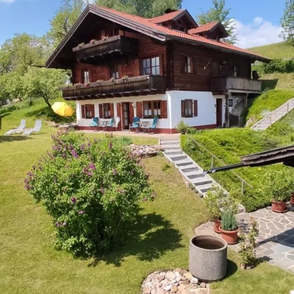 Opas Bergchalet, hotel a Halblech