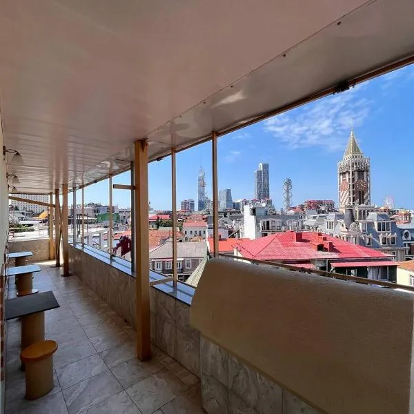 Hostel Jeal, ξενοδοχείο στο Μπατούμι