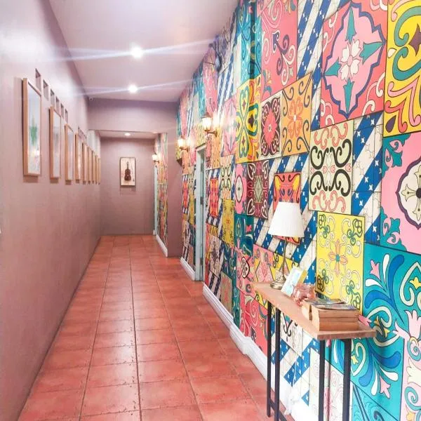 BELVA huis, hotel in Bogor